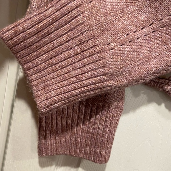 NWT Derek Heart Size M Oversized Cropped V Neck Pointelle Cardigan Lilac Purple - Picture 7 of 12